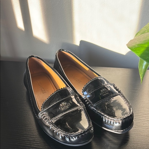 Coach Black Patent Leather Flats - Picture 1 of 4